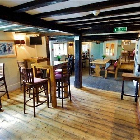 The Cherry Tree Inn Henley-on-Thames Extérieur photo